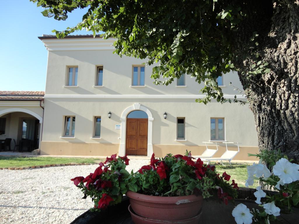 Villa Marietta Country House - Marche Montemaggiore al Metauro Eksteriør bilde